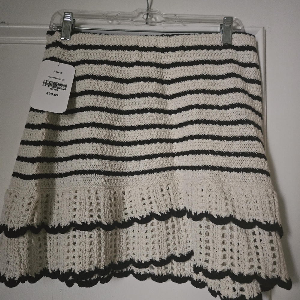 Chic  Crochet Striped Black and Cream Skirt
